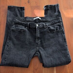Zara Men’s Charcoal Jeans